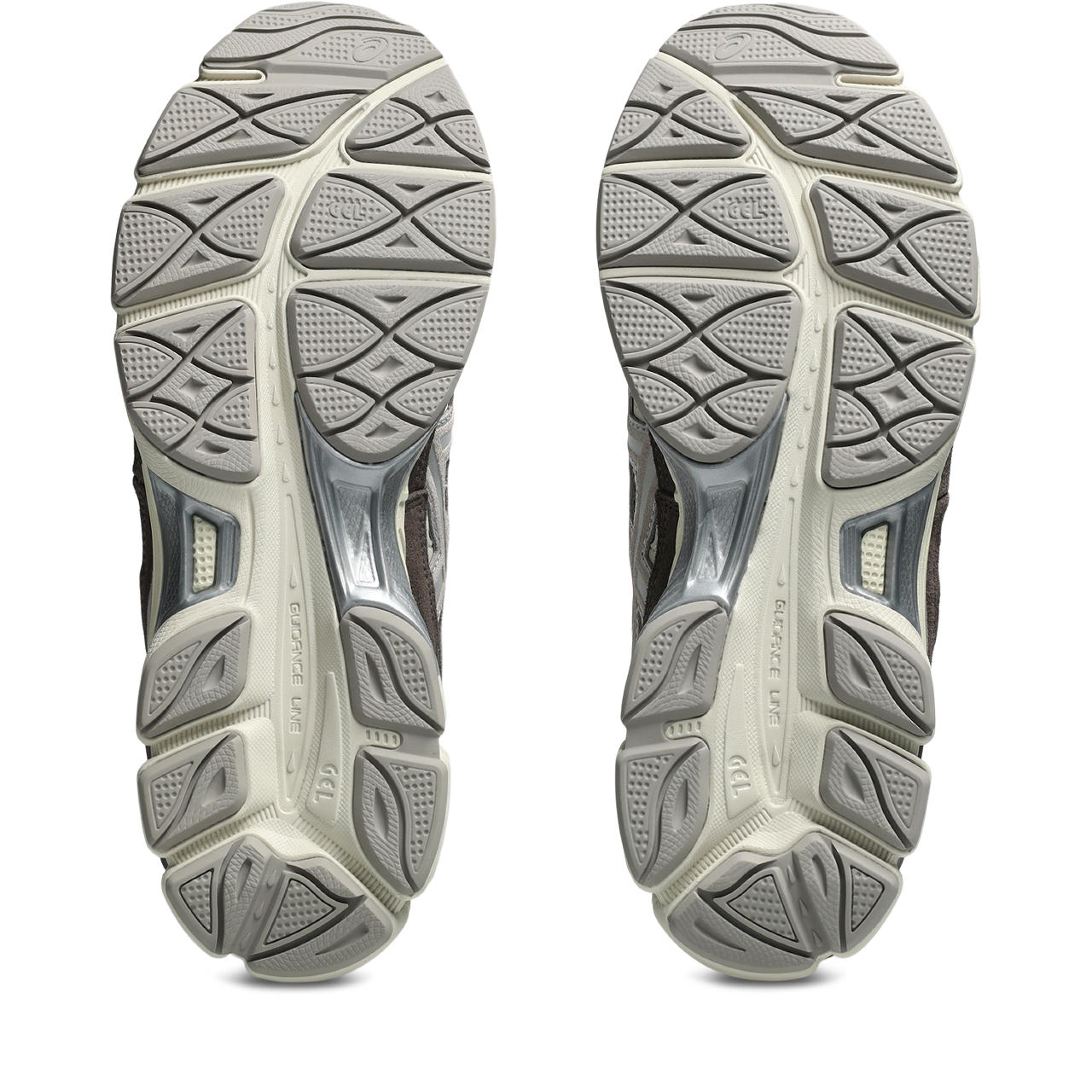 Asics GEL NYC Cocoa Powder Pure Silver vue semelle