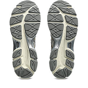 Asics GEL Cumulus 16 Cream / Clay Grey