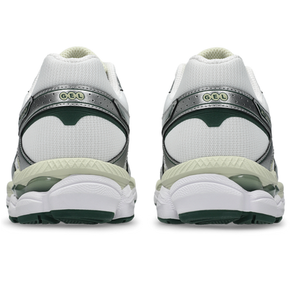 Asics GEL Cumulus 16 White / Forest Night vue de dos