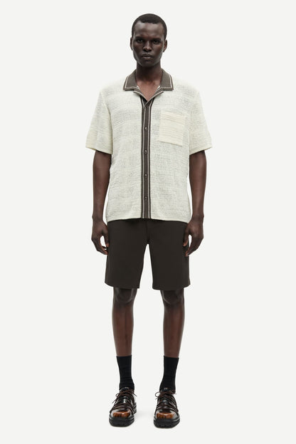 Samsoe Samsoe Smith Short Dark Olive vue de face portée