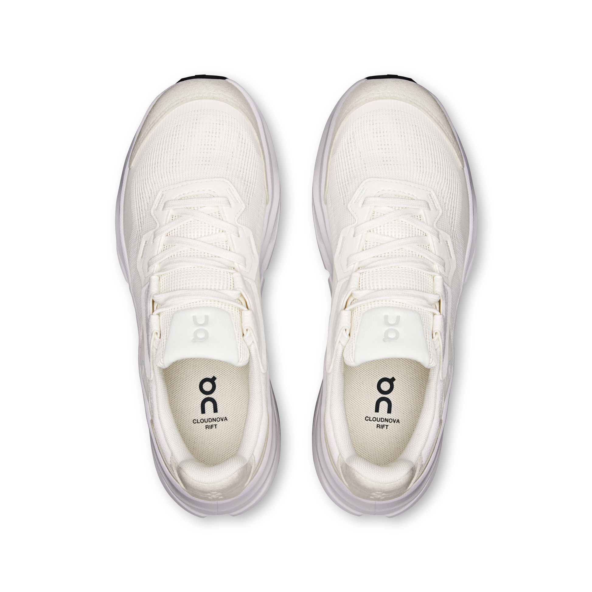 On Running Cloudnova Rift White / Ice vue d'en haut