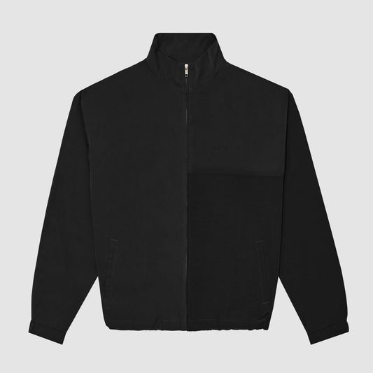 Arte Antwerp Squared Track Jacket noire : veste zippée minimaliste, coupe moderne et finitions premium pour un style streetwear épuré.