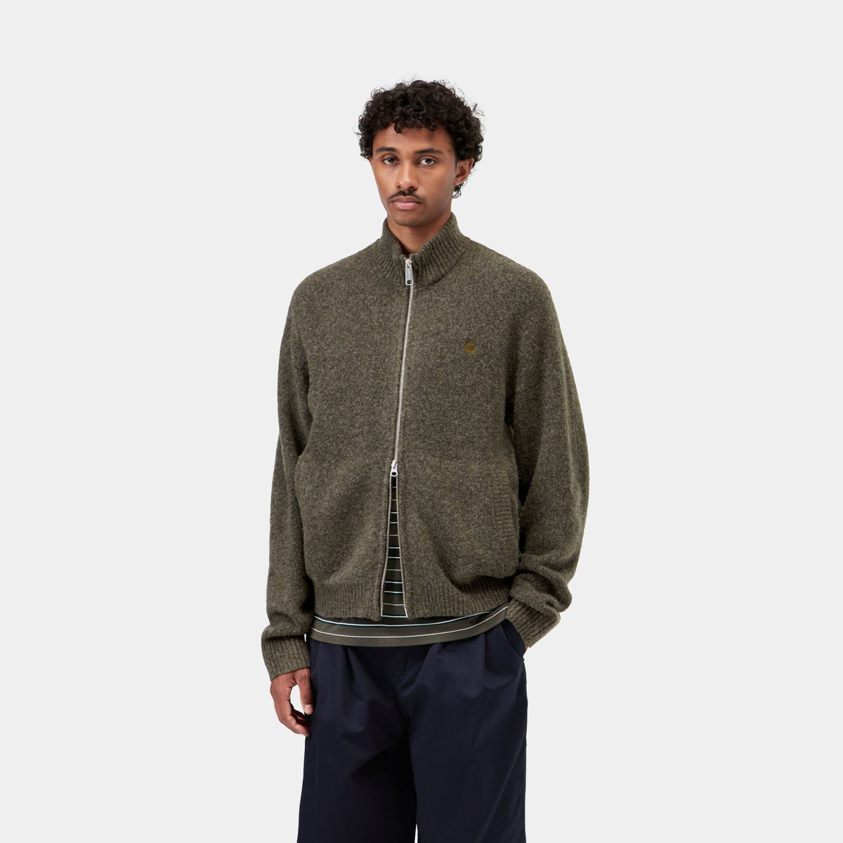 Carhartt WIP Curtis Sweater Jacket Tangled Shungite, porté