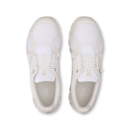 On Running Cloud 6 White / White