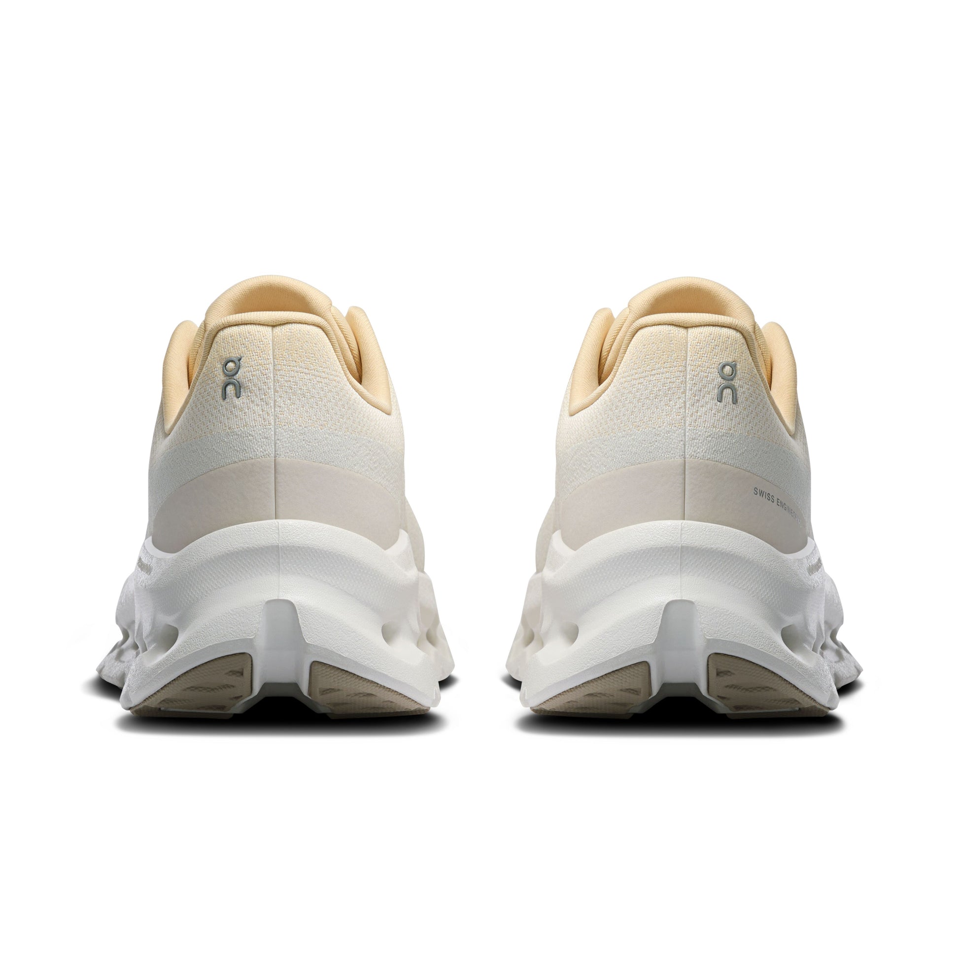 On Running Cloudtilt Blonde Dew vue de dos