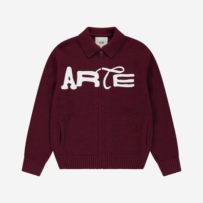 Arte Antwerp Stencil Zip Cardigan Bordeaux, cardigan zippé en maille bordeaux avec logo ARTE brodé blanc, vue de face