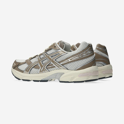 Asics GEL-1130 Cream Cinnamon, vue de trois-quarts