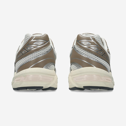Asics GEL-1130 Cream Cinnamon, vue de dos
