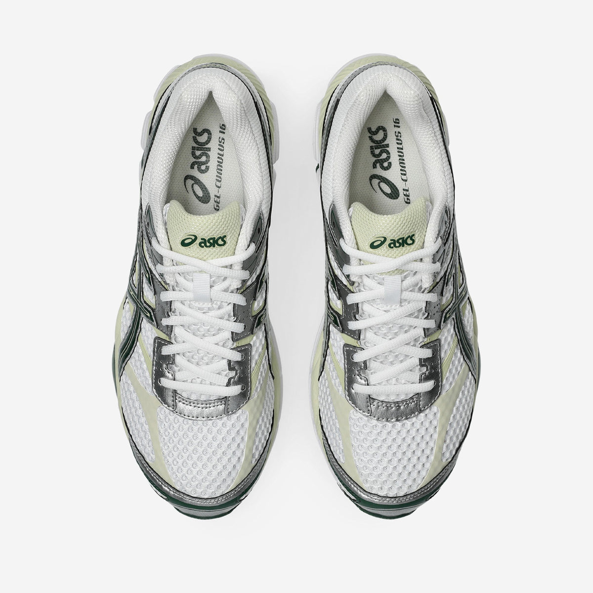 Asics GEL-Cumulus 16 White Forest Night, vue de trois-quarts