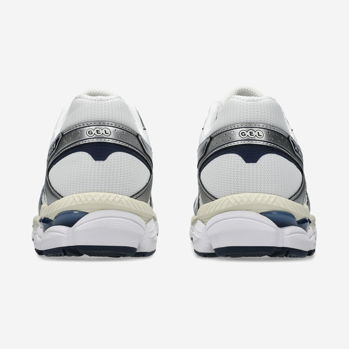 Asics GEL-Cumulus 16 Cocoa Powder Pure Silver, vue arrière