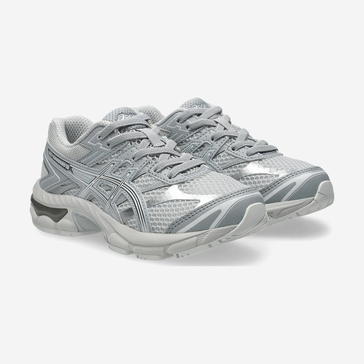 Asics GEL-Cumulus 16 Enfant Glacier Grey Pure Silver Glacier Grey Pure Silver, trois-quarts, chez Size Ajaccio