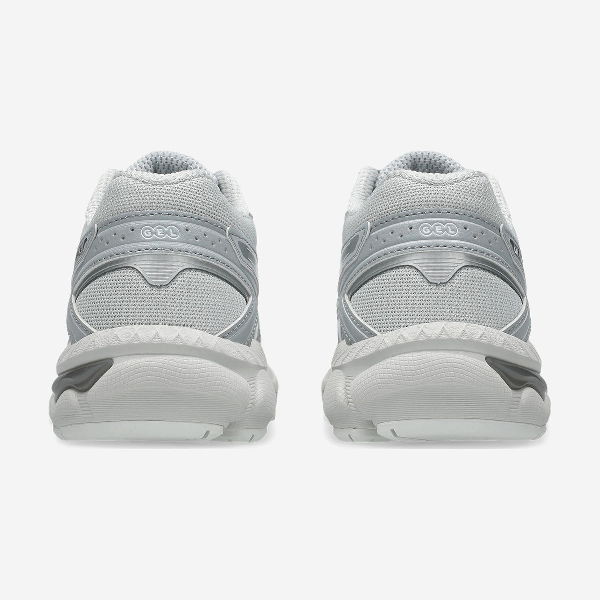 Asics GEL-Cumulus 16 Enfant Glacier Grey Pure Silver Glacier Grey Pure Silver, détail, chez Size Ajaccio