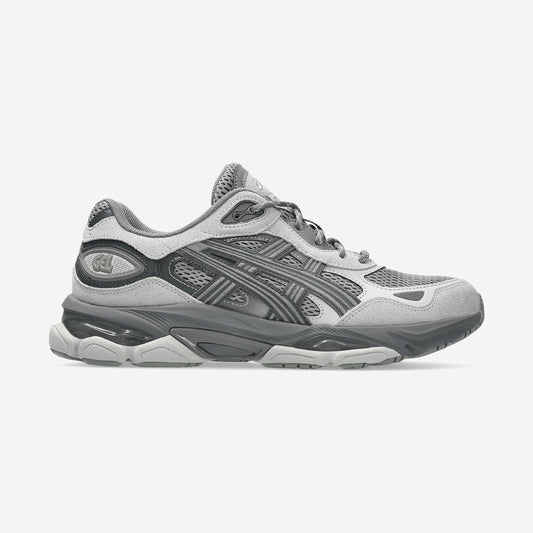 Asics GEL-NYC 2.0 Clay Grey Cement Grey, sneaker GEL-NYC 2.0, disponible chez Size à Ajaccio