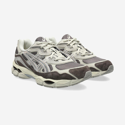 Asics GEL-NYC Cocoa Powder Pure Silver, vue de profil