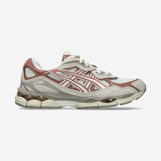 Asics GEL-NYC Cream Umeboshi, sneaker GEL-NYC, disponible chez Size à Ajaccio