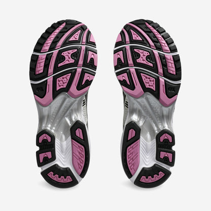 Asics GEL-Kayano 14 Cream Sweet Pink vue de dessus, laçage et mesh crème