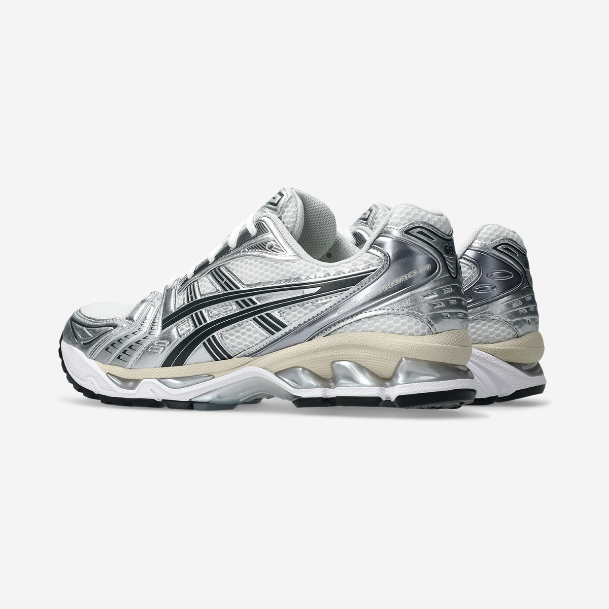 Asics GEL-Kayano 14 White Graphite Grey vue de trois-quarts, silhouette runner rétro Y2K