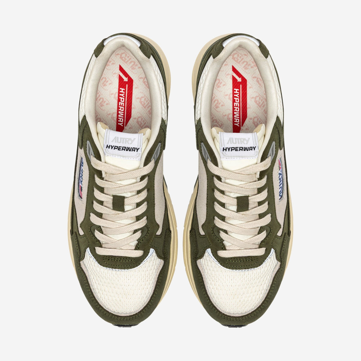 Autry Hyperway SA07 vue de trois-quarts, silhouette running rétro chunky