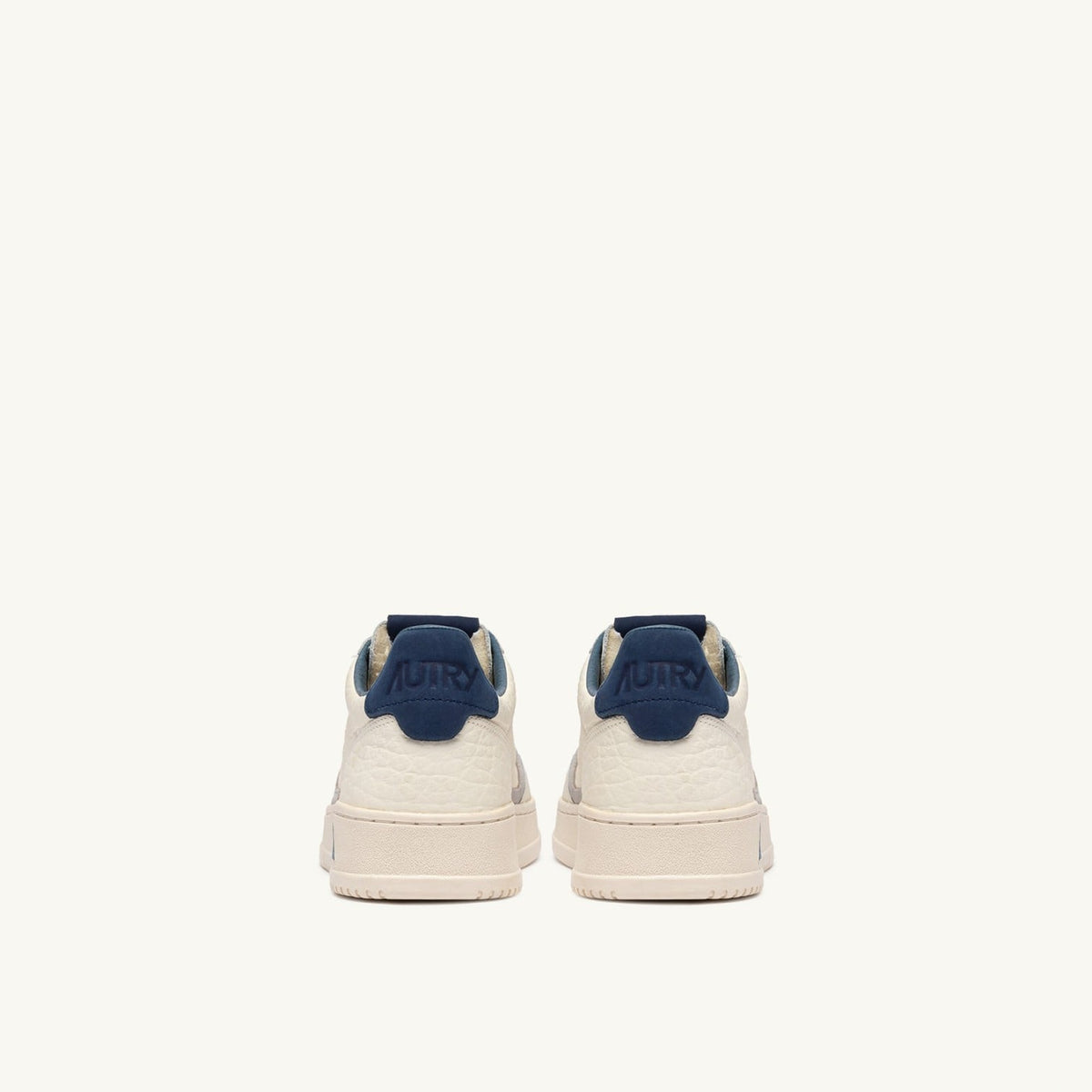 Autry Medalist NE20, blanc cassé et talon bleu profond, vue 3