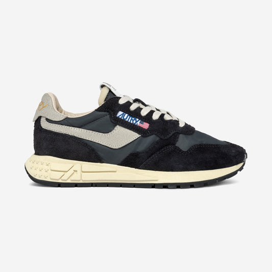 Autry Reelwind NC05, sneaker rétro-running en daim noir et crème, chez For The Week à Ajaccio
