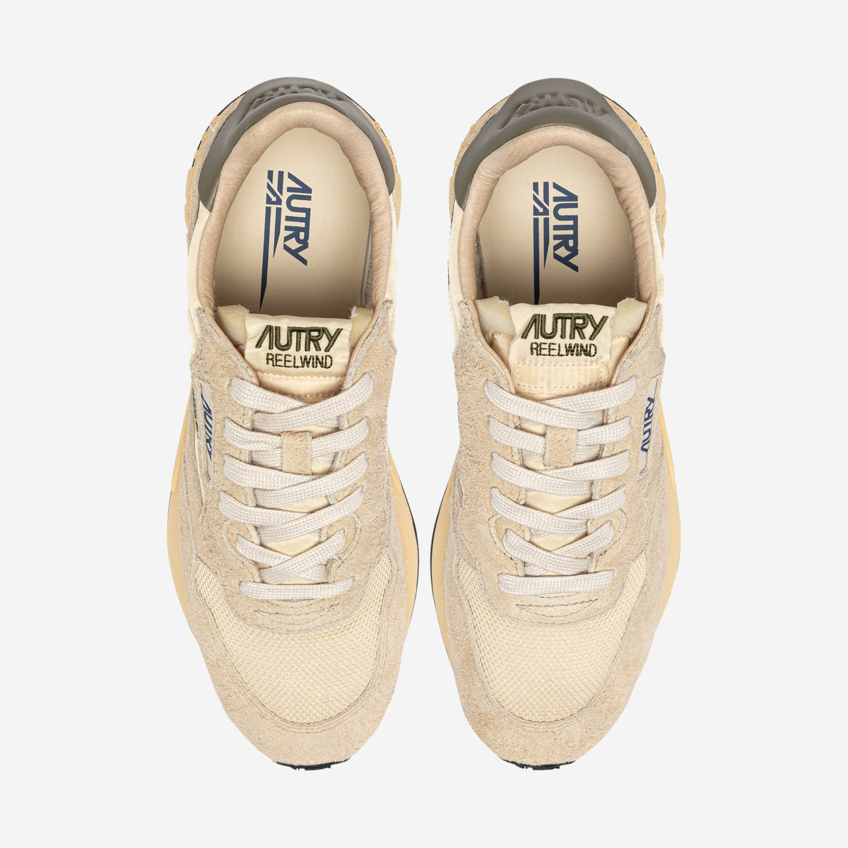 Autry Reelwind UT62 vue de trois-quarts, silhouette rétro-running