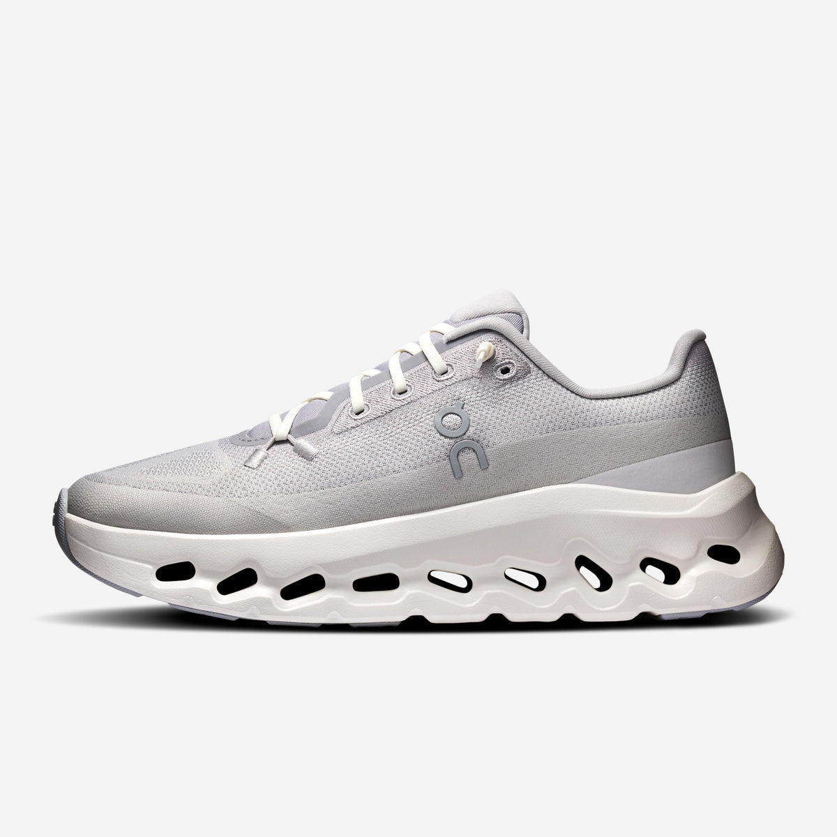On Running Cloudtilt Alloy Silver, profil intérieur, chez Size Ajaccio