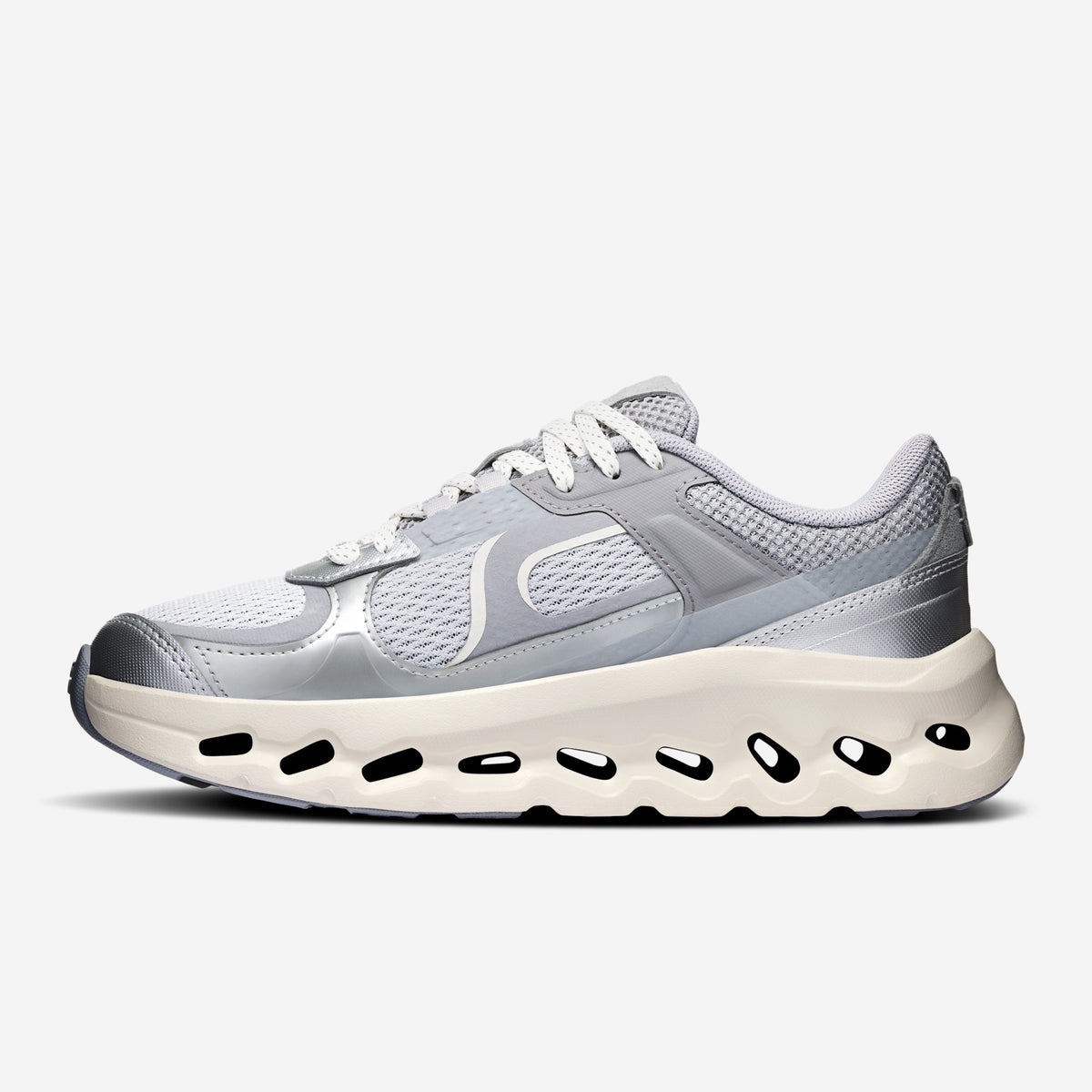 On Running Cloudtilt Arc Alloy Ivory, profil intérieur, chez Size Ajaccio