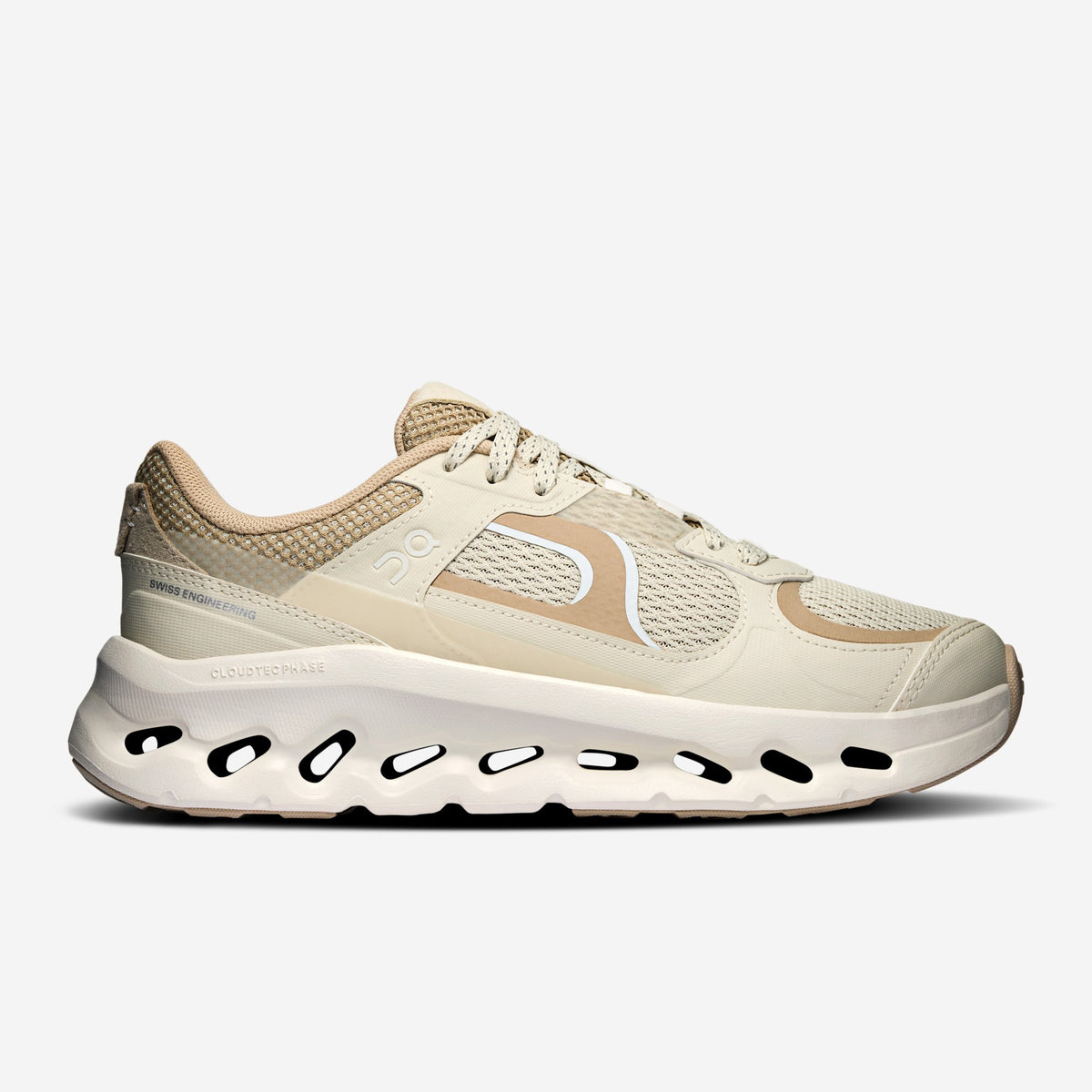 On Running Cloudtilt Arc Grain Ivory, profil, chez Size Ajaccio