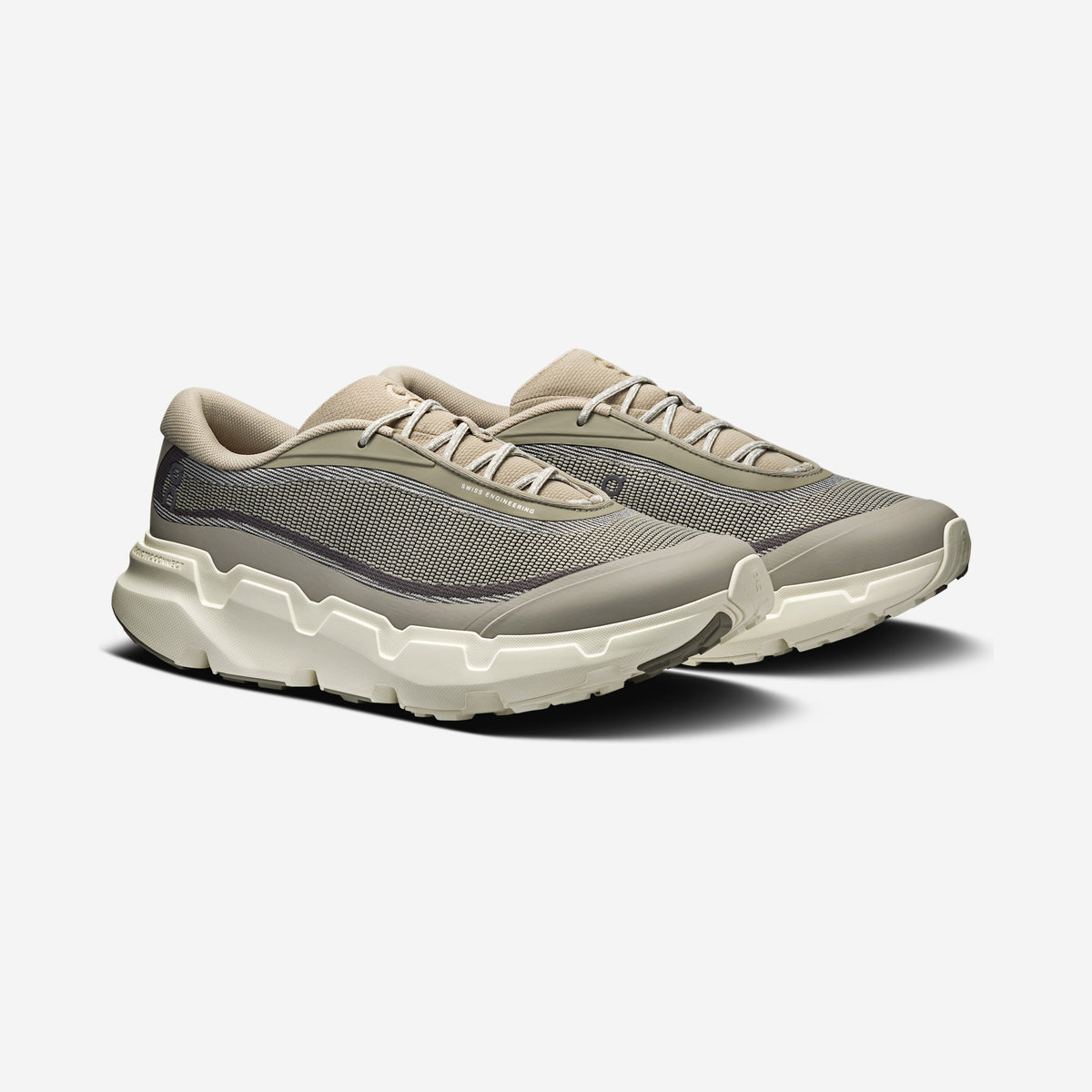 On Running Cloudsoma Hike Brume Ghost, paire trois-quarts, chez Size Ajaccio