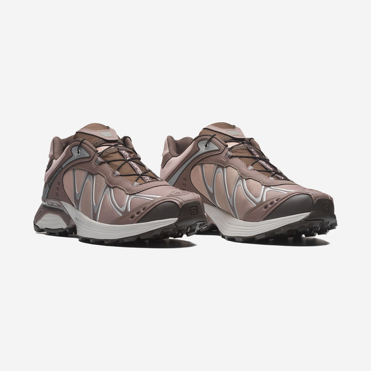 Salomon XT-Whisper GTX Iron Shadow Gray Black Olive, paire de trois-quarts