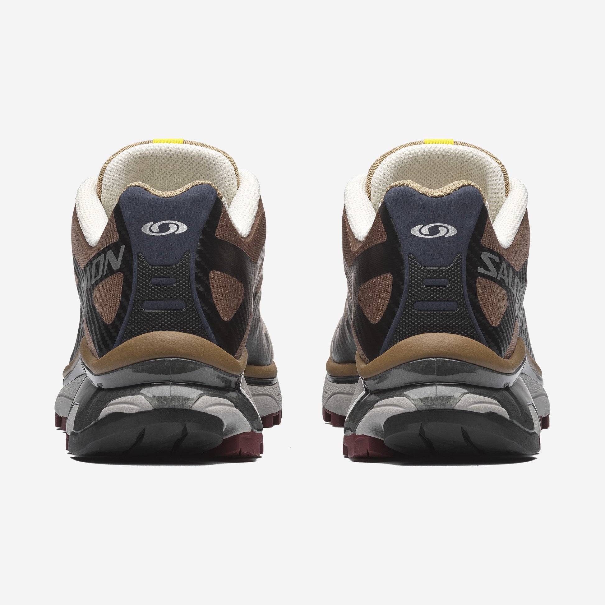 Salomon XT4 OG Black Desert Tan, vue de dos