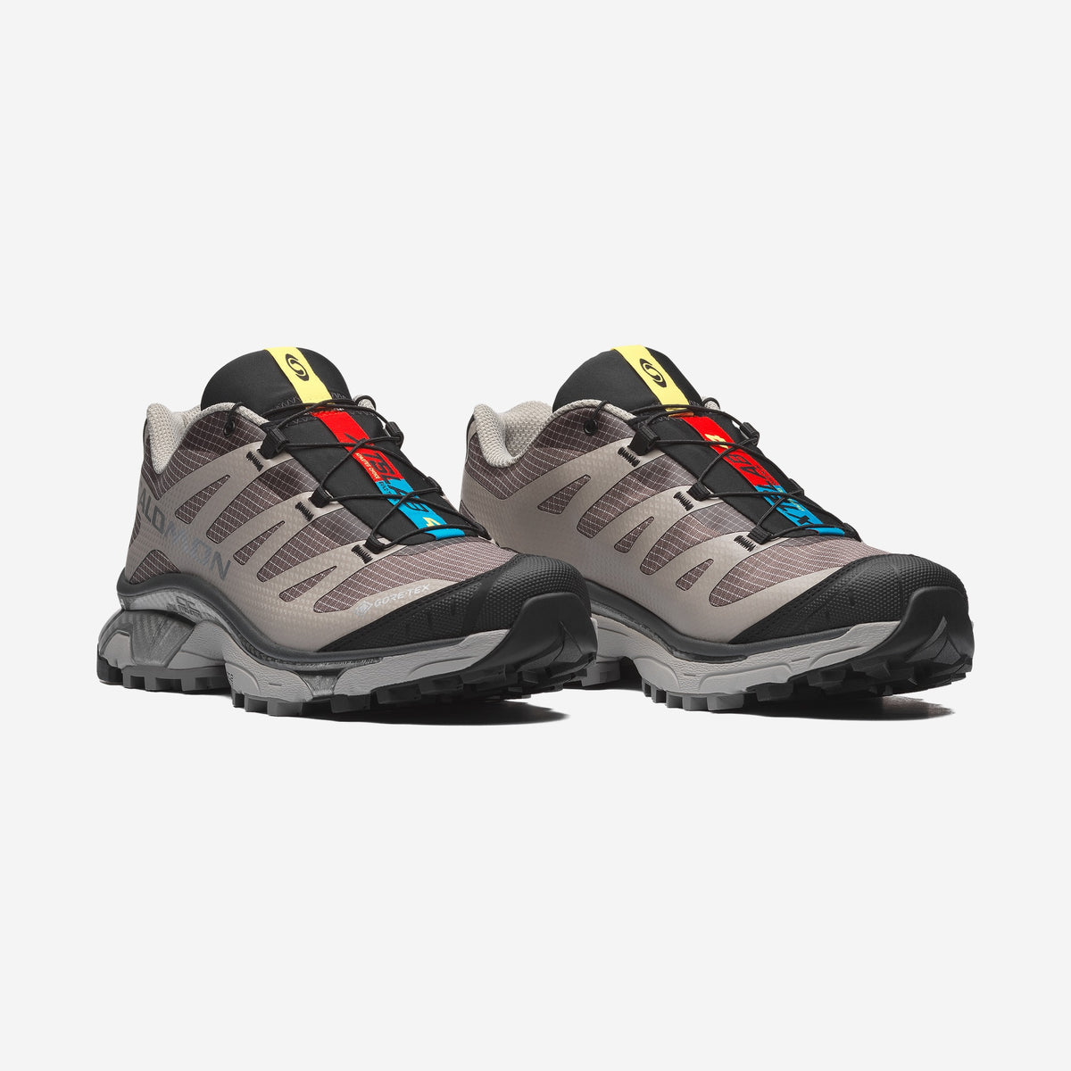 Salomon XT4 OG GTX Paloma Cloudburst Ftw Silver, paire de trois-quarts