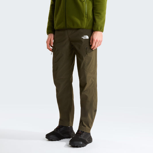 The North Face Pantalon Exploration Kaki, porté de face, chez For The Week Ajaccio