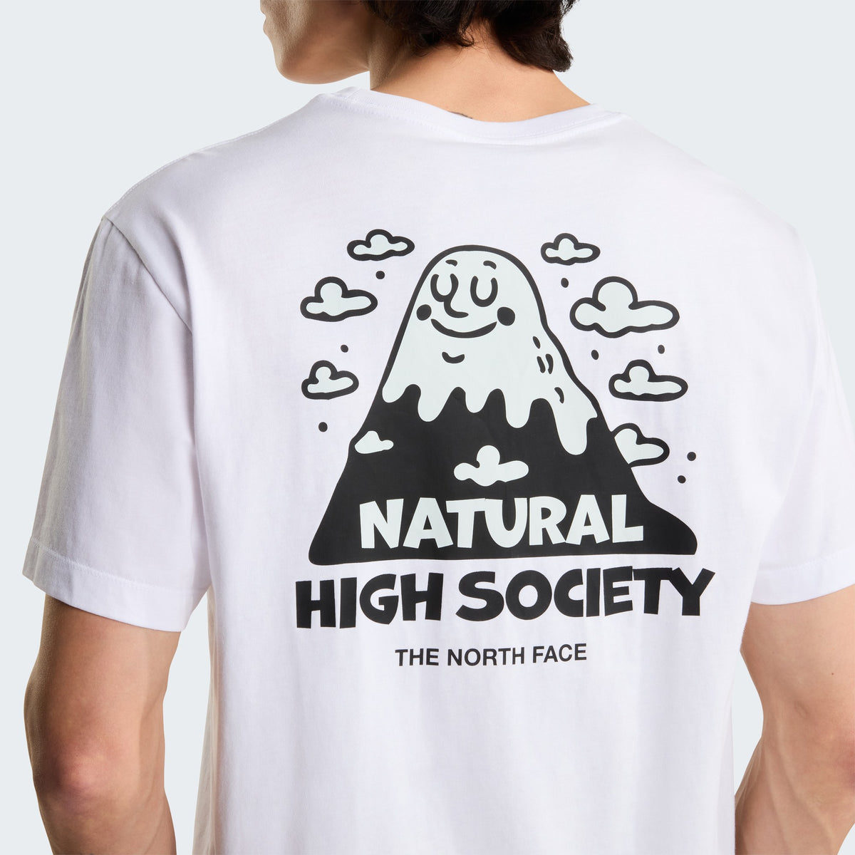 The North Face T-shirt Natural High Society Blanc, détail de l'imprimé au dos, chez For The Week Ajaccio