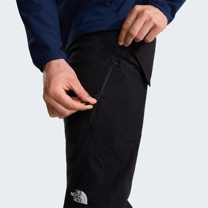 The North Face Pantalon Winter Exploration Noir, poche cargo, chez For The Week Ajaccio